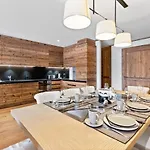 Sport Club Residences & * Crans-Montana