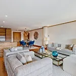 Sport Club Residences & *