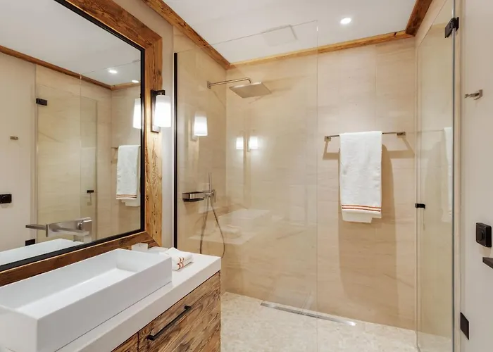 公寓 Sport Club Residences & 克莱恩 蒙塔纳