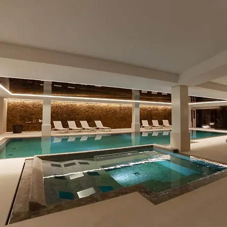 Sport Club Residences &